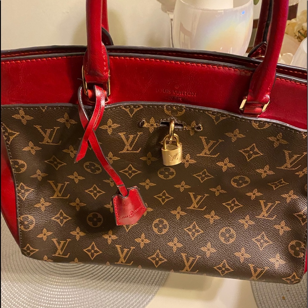 Louis Vuitton serial numbers